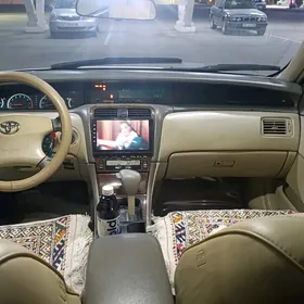 Toyota Avalon 2000