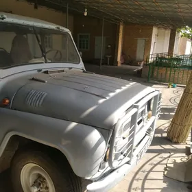 UAZ 469 2002