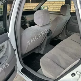 Toyota Avalon 2003