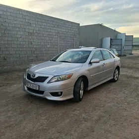 Toyota Camry 2010