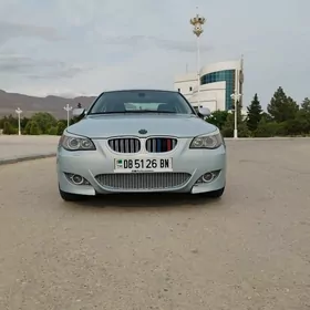 BMW E60 2004
