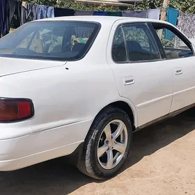 Toyota Camry 1991
