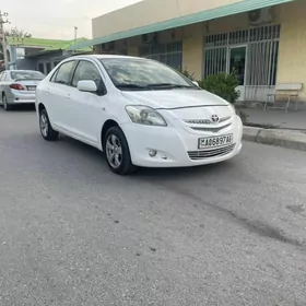 Toyota Yaris 2006