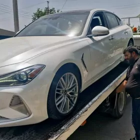Genesis GV70 2021