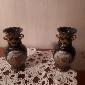 Вазы металлические, Китай