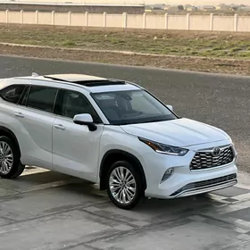 Toyota Highlander 2023