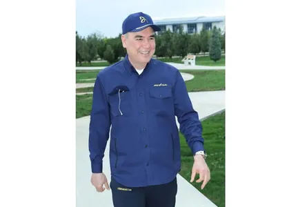 Gurbanguly Berdimuhamedow awgustda “Awazada” geçiriljek halkara maslahatynyň guramaçylyk-taýýarlyk işlerini seljerdi