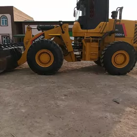 XCMG ZL50 2010