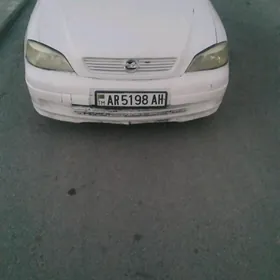 Opel Astra 2001