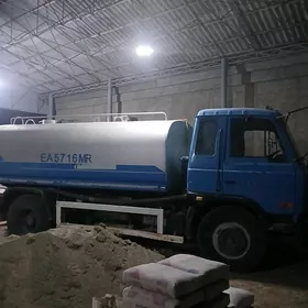 Dongfeng 370 2014
