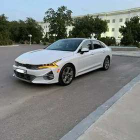 Kia K5 2021