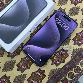 Iphone 15 pro 90%