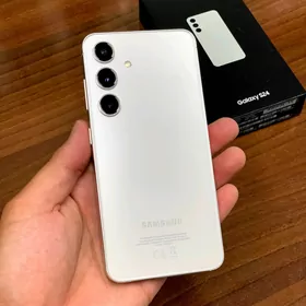 Samsung S24