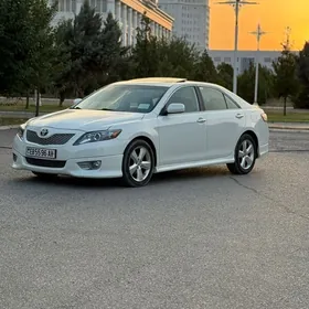 Toyota Camry 2010