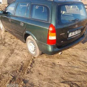 Opel Astra 2000
