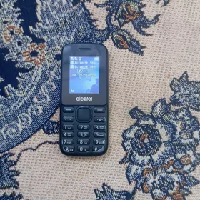 PRASTOÝ TELEFON alcatel