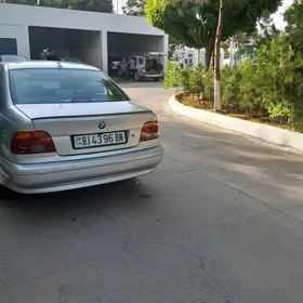 BMW 528 2000