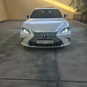 Lexus ES 350 2023