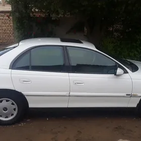 Opel Omega 1994