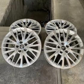 19 camry original diska