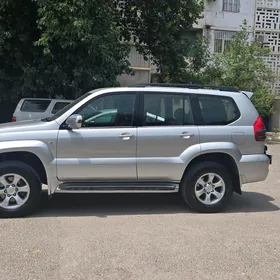 Toyota Land Cruiser Prado 2004