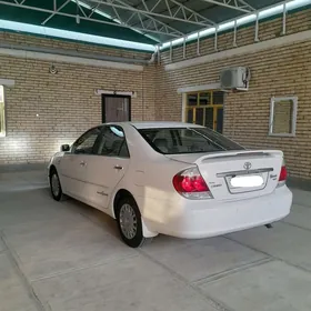 Toyota Camry 2005