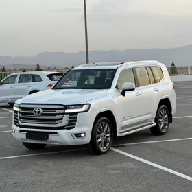 Toyota Land Cruiser 2024
