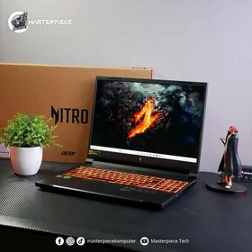 Nitro i7-14650HX/RAM 64GB/SSD