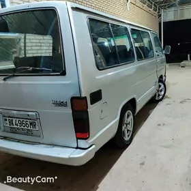 Toyota Hiace 1988