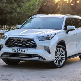 Toyota Highlander 2020