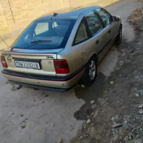 Opel Vectra 1989