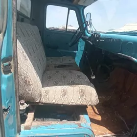 Gaz 52 1990