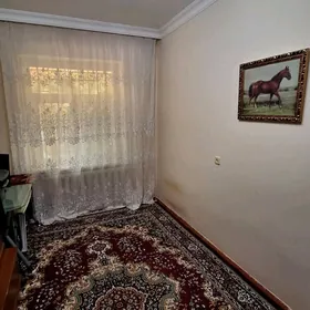 8 мкр, 3 комнаты