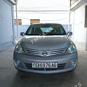 Nissan Versa 2010