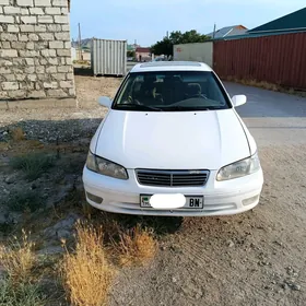 Toyota Camry 2000