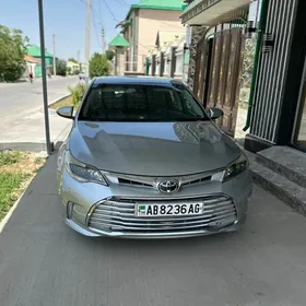 Toyota Avalon 2018
