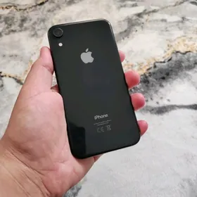iPhone XR 79% 64gb