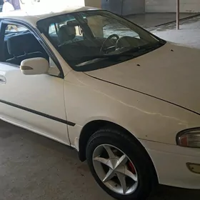 Toyota Carina 1995