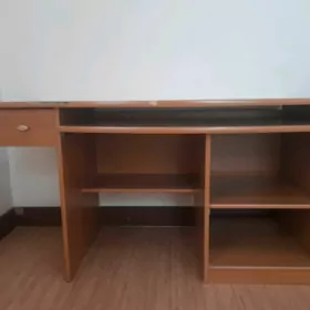 продам писменный стол
