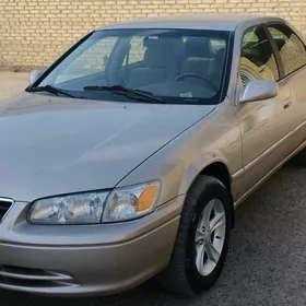 Toyota Camry 1998