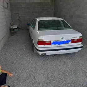 BMW 525 1992