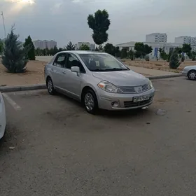 Nissan Versa 2010