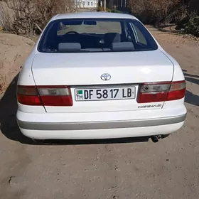 Toyota Carina 1993