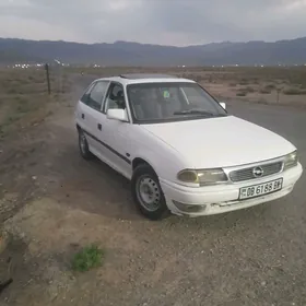 Opel Astra 1993
