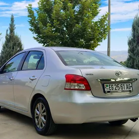 Toyota Yaris 2006