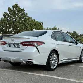 Toyota Camry 2018
