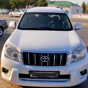 Toyota Land Cruiser Prado 2010
