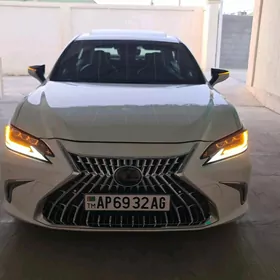 Lexus ES 350 2019
