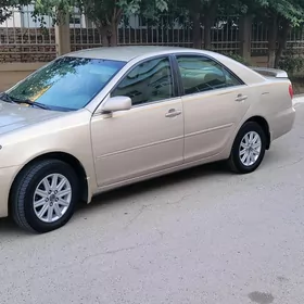 Toyota Camry 2004