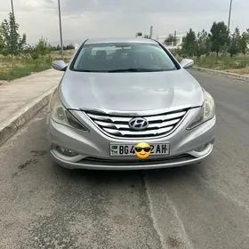 Hyundai Sonata 2011